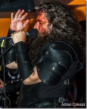 Syn Ze Șase Tri, by Adrian Coleașă 2017