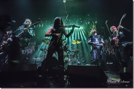 Syn Ze Șase Tri, by Anca Coleașă 2018